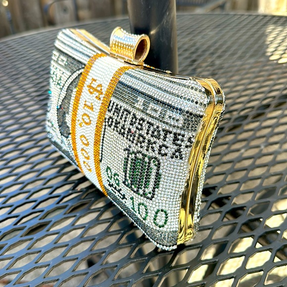 Rhinestone money clutch purse $100 dollar bills. Detachable gold strap & handle. - Picture 2 of 7
